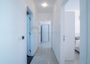 Трехкомнатная квартира с мебелью