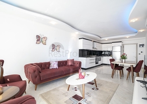 Трехкомнатная квартира с мебелью