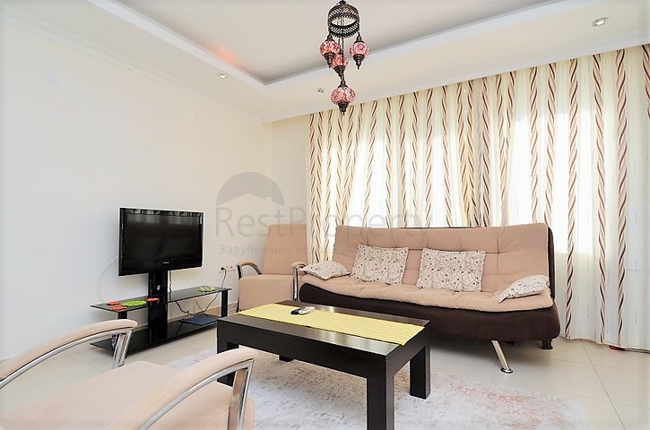 Меблированные трехкомнатные апартаменты