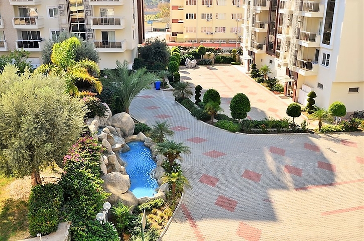 Меблированные трехкомнатные апартаменты