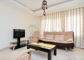 Меблированные трехкомнатные апартаменты