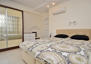 Меблированные трехкомнатные апартаменты