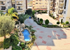 Меблированные трехкомнатные апартаменты