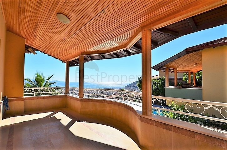 Меблированная вилла