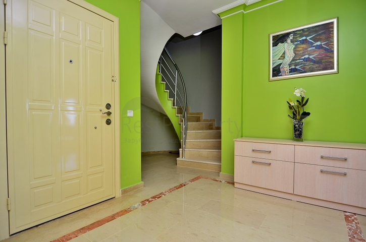 Меблированная вилла