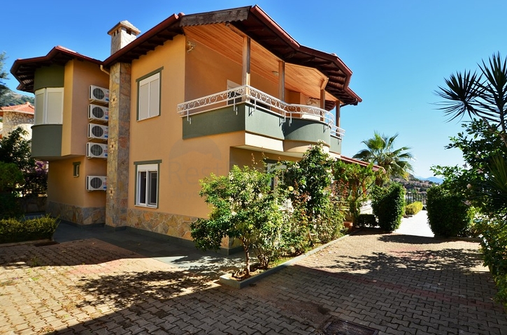 Меблированная вилла