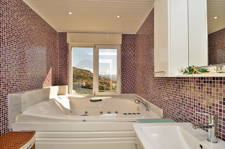 Меблированная вилла