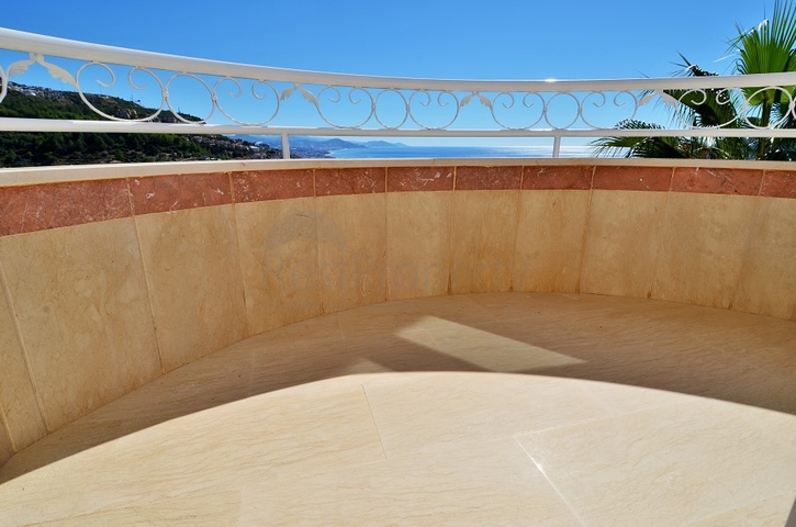 Меблированная вилла