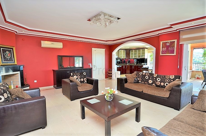 Меблированная вилла