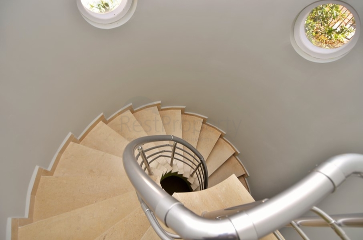 Меблированная вилла