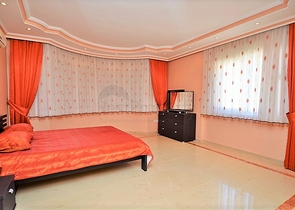 Меблированная вилла