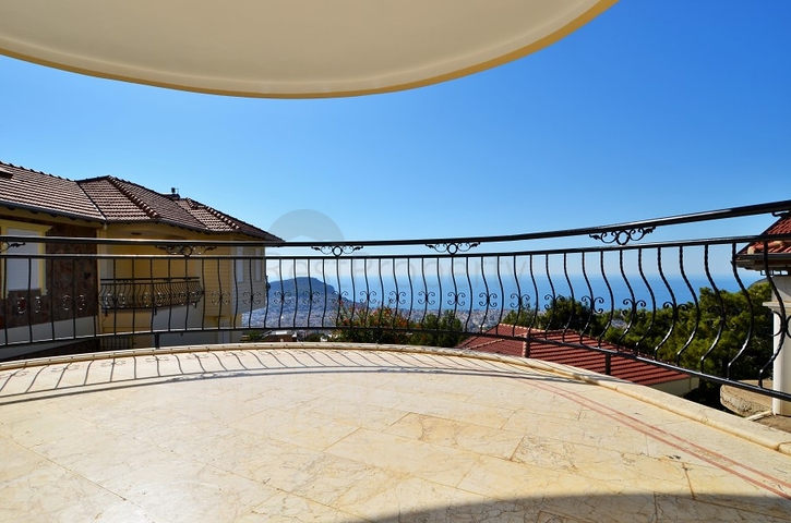 Вилла с прекрасным видом на Аланью