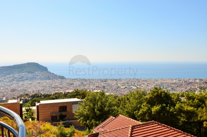 Вилла с прекрасным видом на Аланью