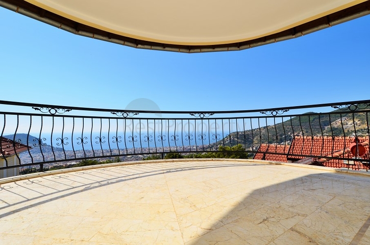 Вилла с прекрасным видом на Аланью