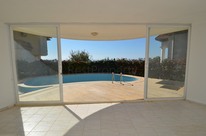 Вилла с прекрасным видом на Аланью