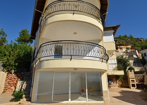 Вилла с прекрасным видом на Аланью