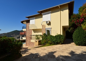 Вилла с прекрасным видом на Аланью