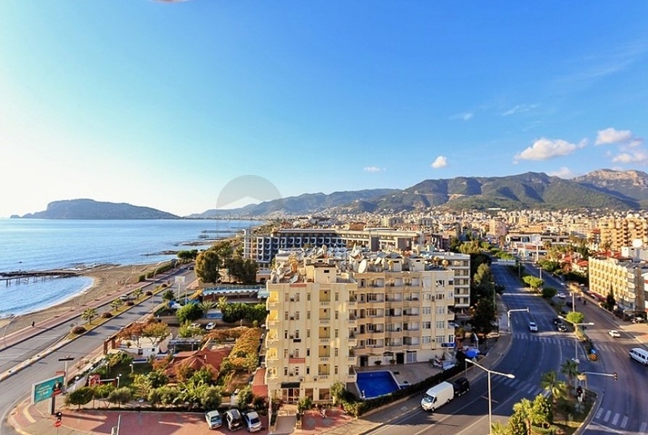 Меблированная квартира с видом на море