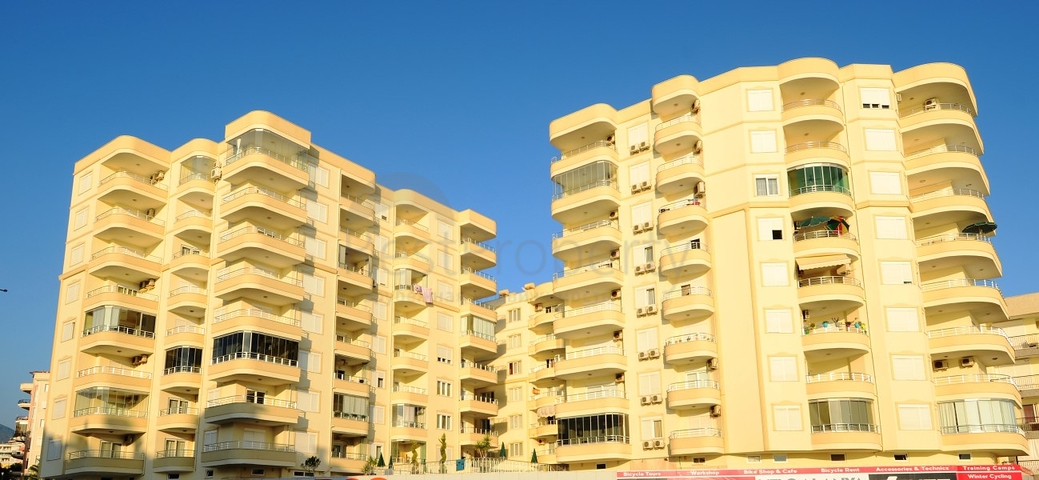 Меблированная квартира с видом на море