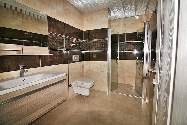 Трехкомнатная квартира в Махмутларе