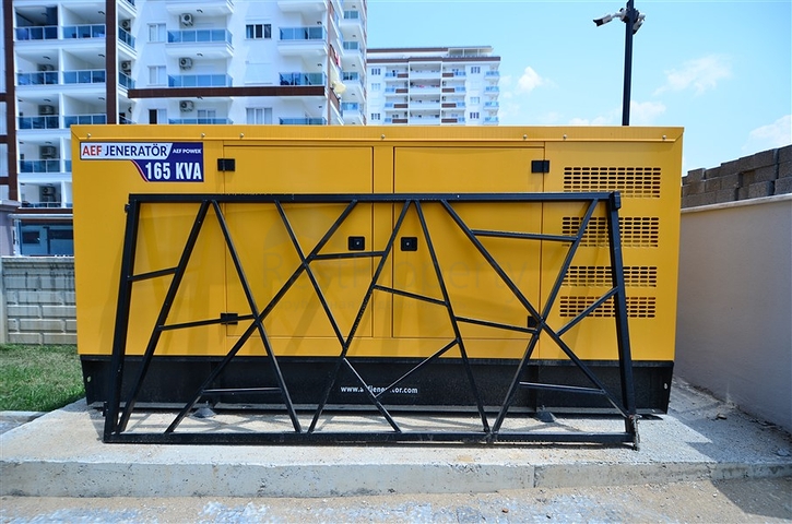 Трехкомнатная квартира в новом современном комплексе