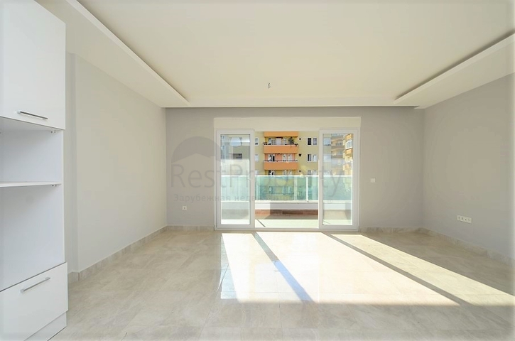 Трехкомнатная квартира в новом современном комплексе