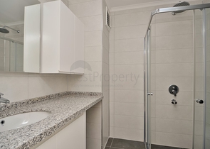 Большая четырехкомнатная квартира в комплексе с собственным пляжем