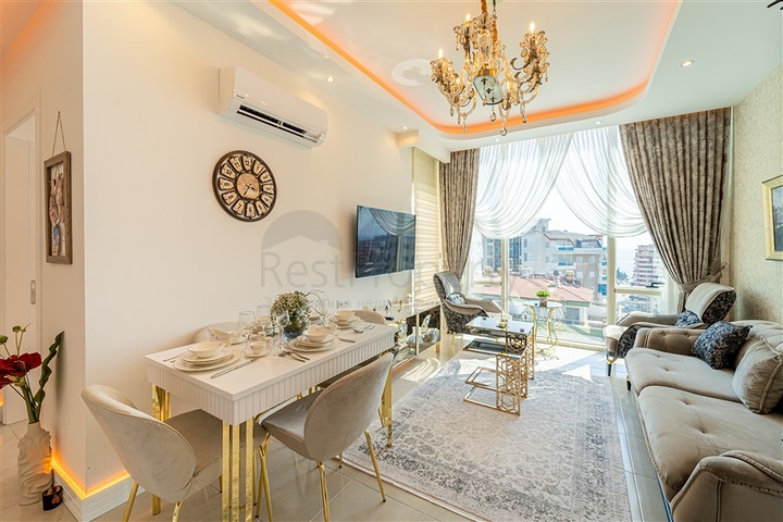 Квартиры в новом готовом комплексе в Махмутларе