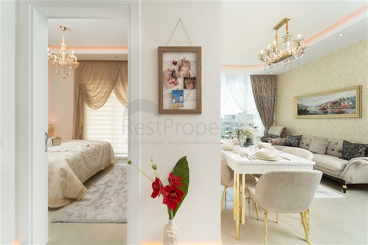 Квартиры в новом готовом комплексе в Махмутларе