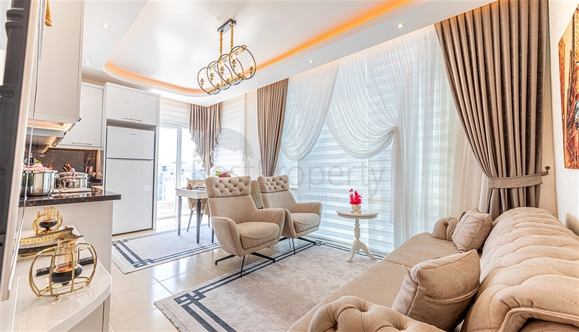 Квартиры в новом готовом комплексе в Махмутларе