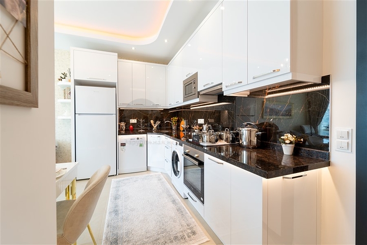 Квартиры в новом готовом комплексе в Махмутларе