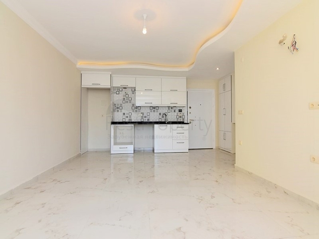 Квартира 1+1 в новом комплексе с бассейном