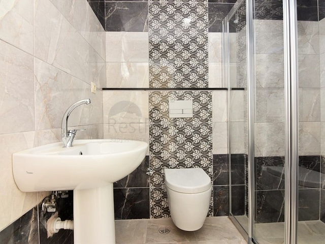 Квартира 1+1 в новом комплексе с бассейном