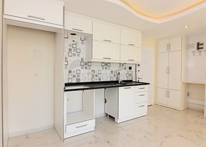 Квартира 1+1 в новом комплексе с бассейном