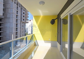 Квартира 1+1 в новом комплексе с бассейном