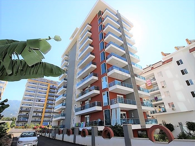 Новая меблированная двухкомнатная квартира