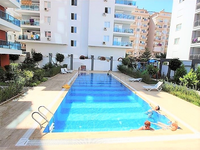 Новая меблированная двухкомнатная квартира