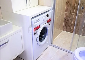 Новая меблированная двухкомнатная квартира