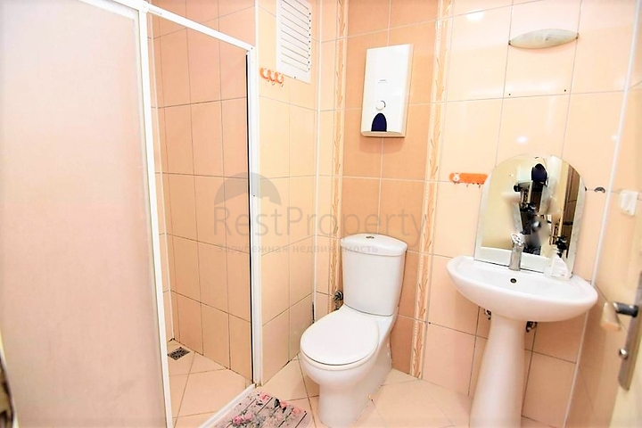 Двухкомнатная квартира с мебелью от собственника