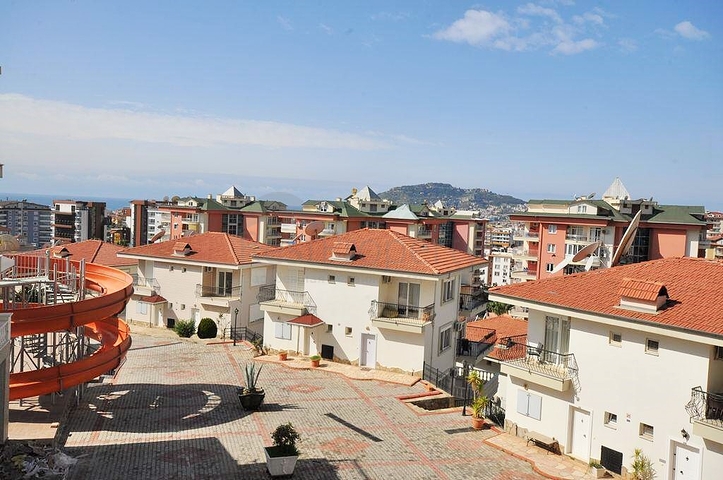 Трехкомнатная меблированная квартира