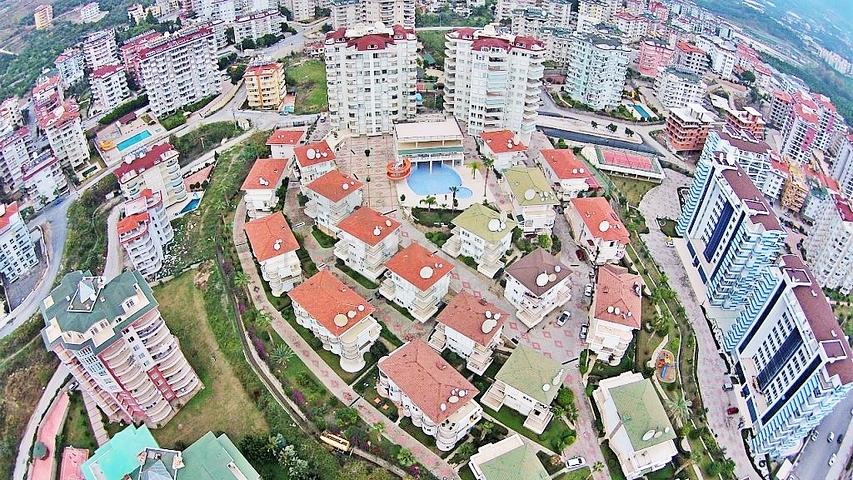 Трехкомнатная меблированная квартира