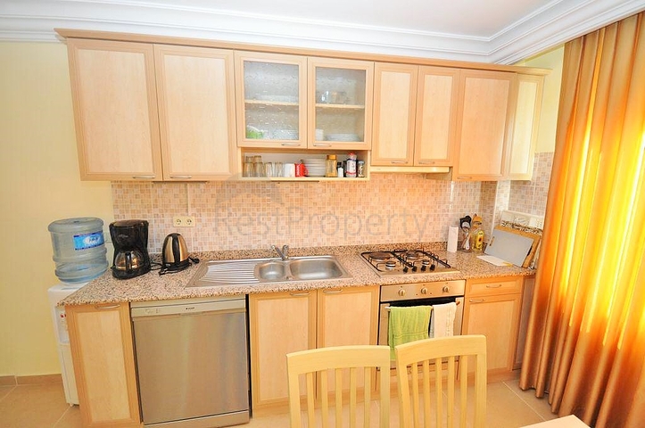 Трехкомнатная меблированная квартира