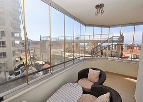 Трехкомнатная меблированная квартира