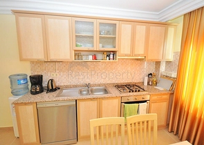 Трехкомнатная меблированная квартира