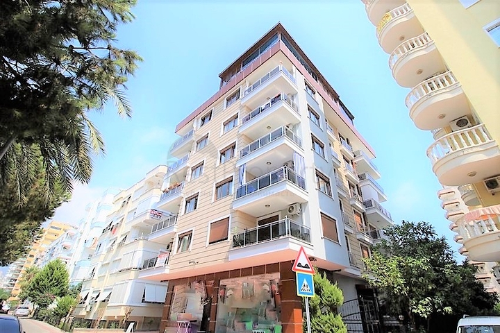 Апартаменты с планировкой 1+1 в Махмутларе