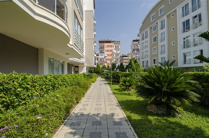 Квартира 2+1 с мебелью в комплексе в Коньяалты Анталья