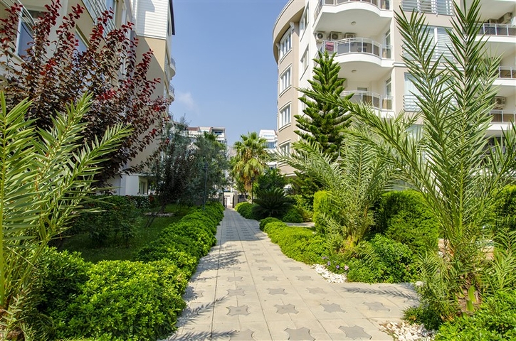 Квартира 2+1 с мебелью в комплексе в Коньяалты Анталья