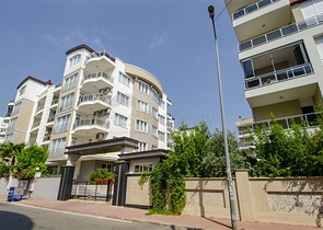 Квартира 2+1 с мебелью в комплексе в Коньяалты Анталья