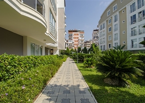 Квартира 2+1 с мебелью в комплексе в Коньяалты Анталья