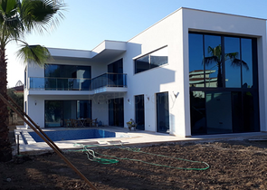 Отдельностоящая вилла 4+1 в стиле лофт в самом центре Белека